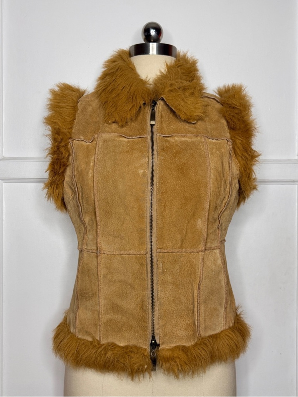 Jennyfer J brown suede vest